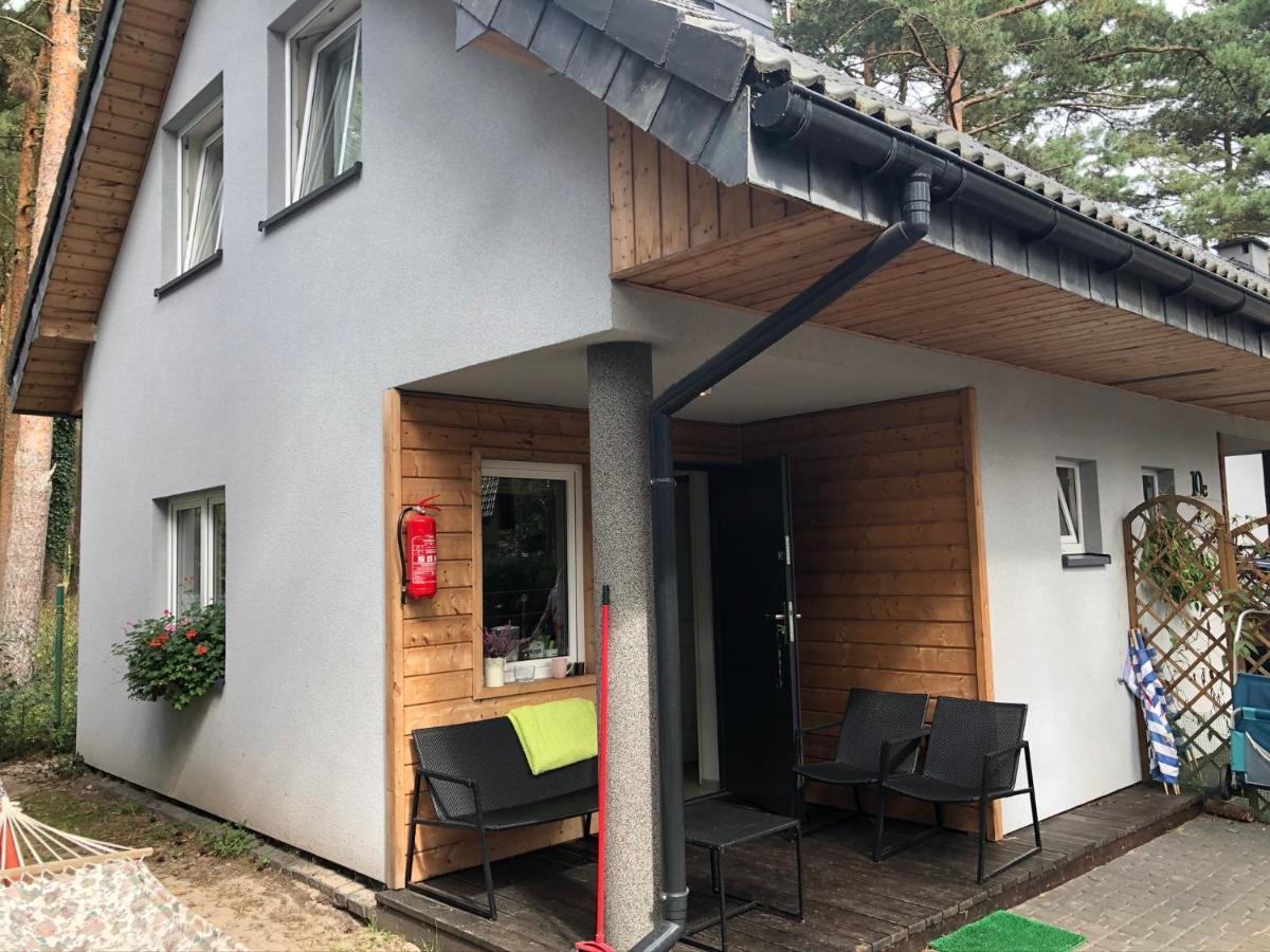 Domek Pod Lasem Pogorzelica  Exteriör bild