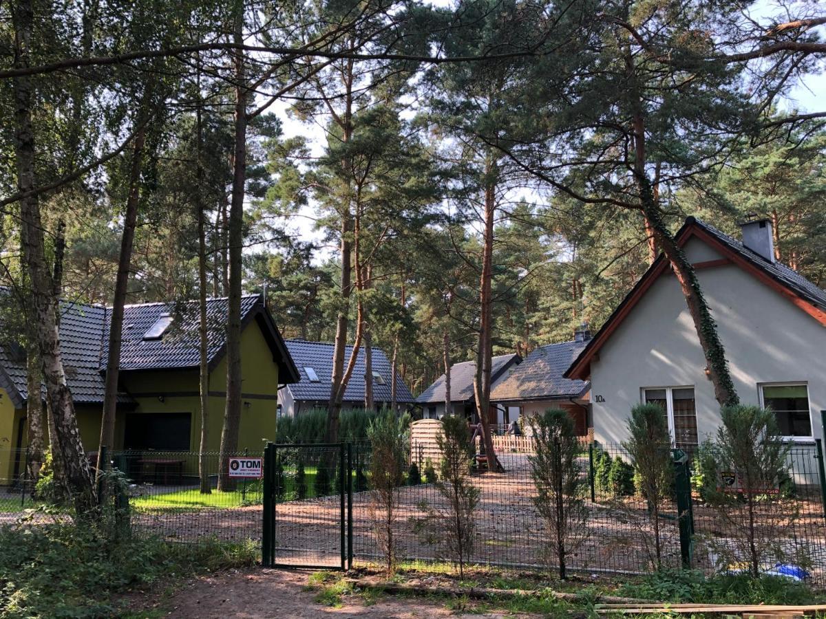 Domek Pod Lasem Pogorzelica  Exteriör bild