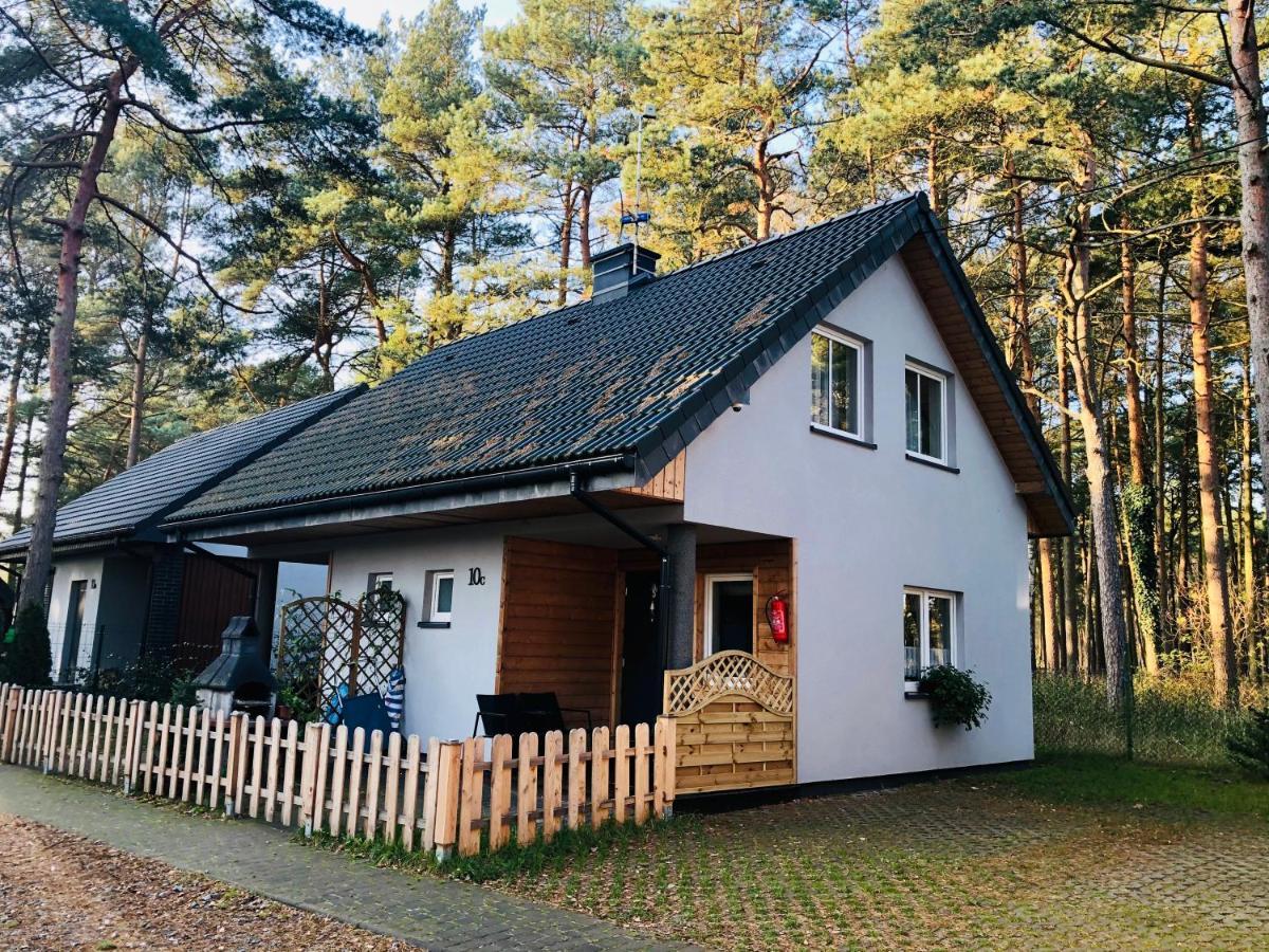 Domek Pod Lasem Pogorzelica  Exteriör bild